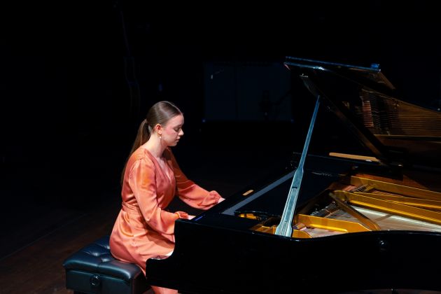 Thumbnail for Pianist Sarah Chick awarded Ossa Music Prize
