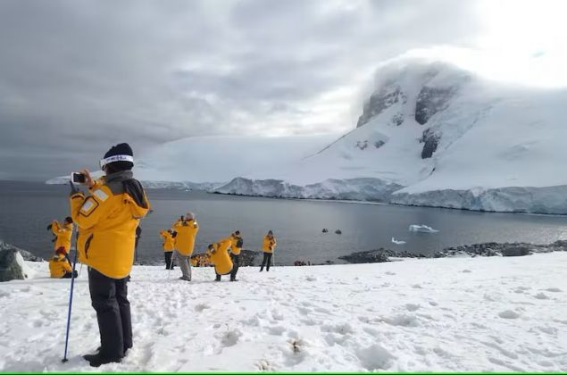 Thumbnail for More than 100,000 tourists will head to Antarctica this summer. Should we worry about damage to the ice and its ecosystems?