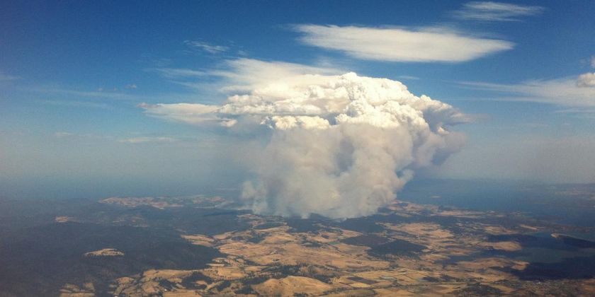 Thumbnail for Southern Tasmania in ‘pyro thundercloud’ firing line