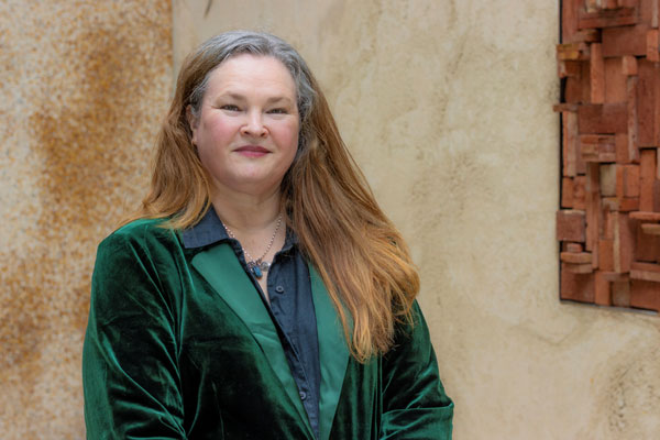 Headshot of Angela Slatter
