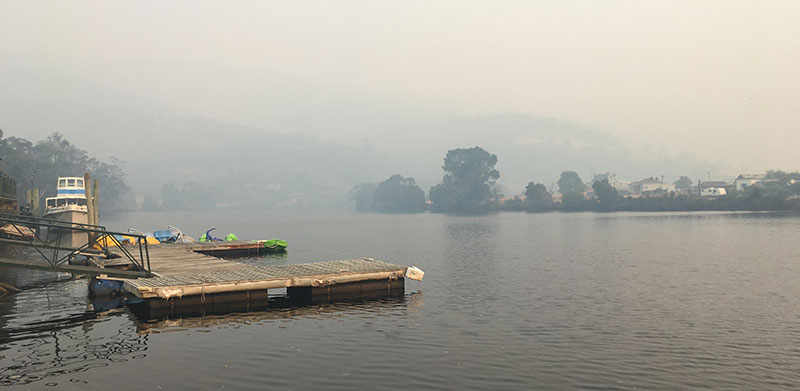Photo of Huonville shrouded in smog