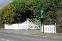 Glen Derwent Gates