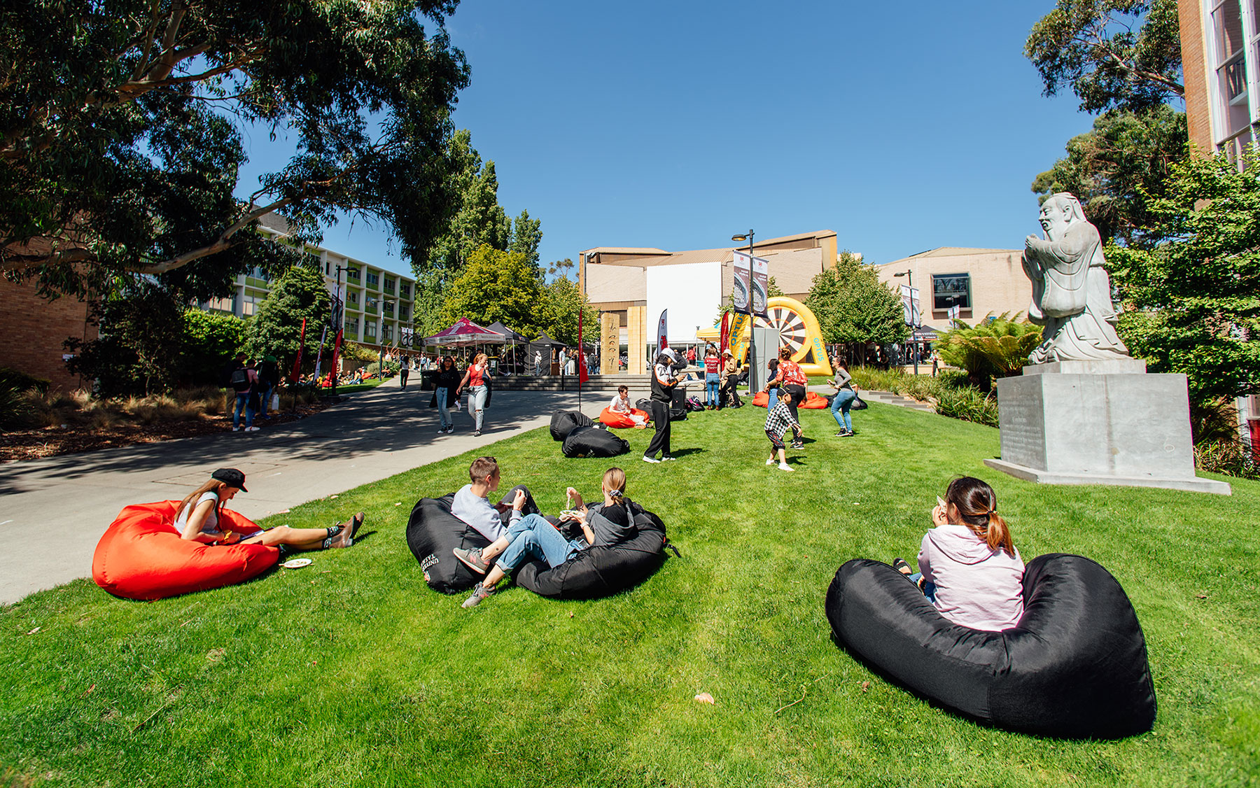 campus life of University of Tasmania